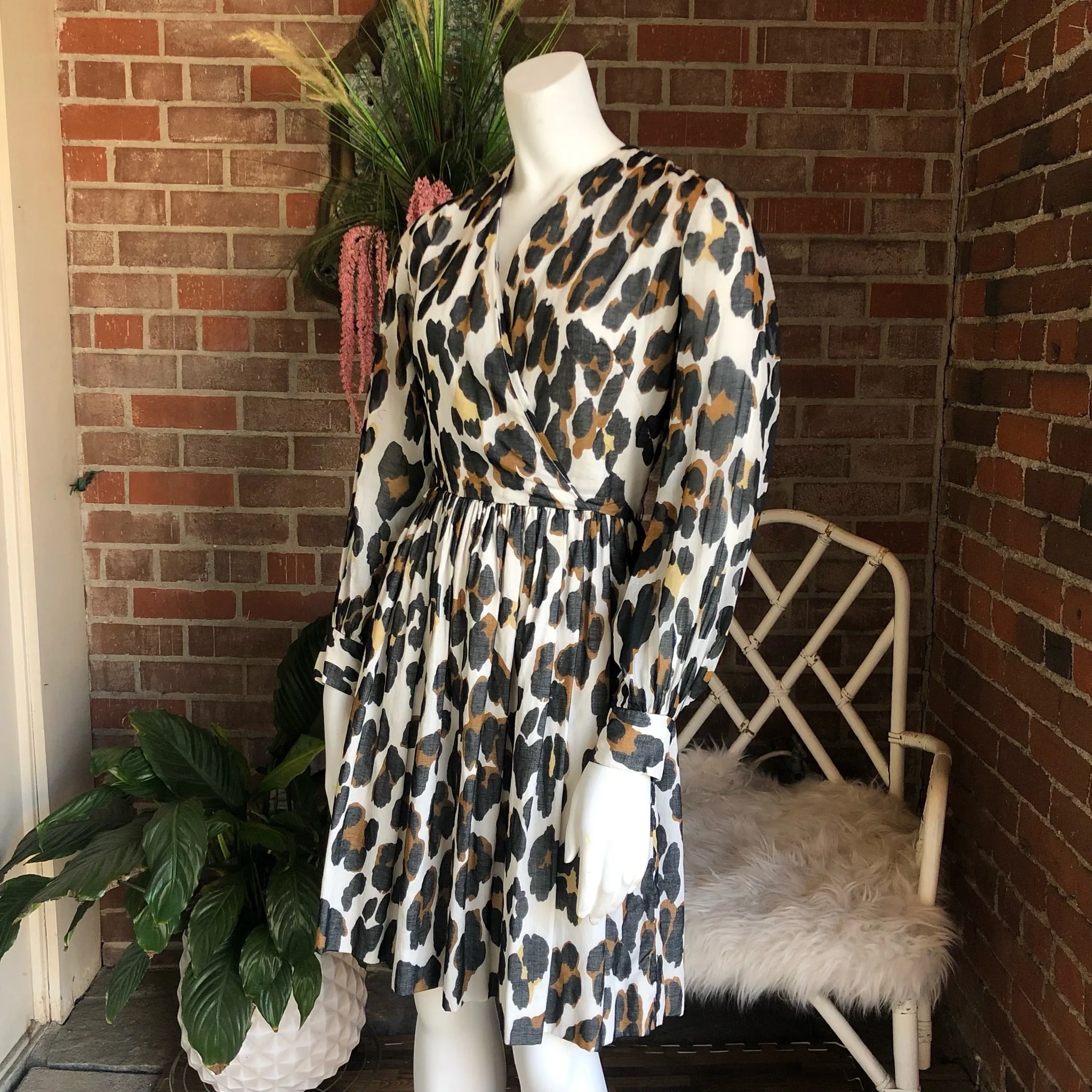 1960s Leopard Balloon Sleeve Dress