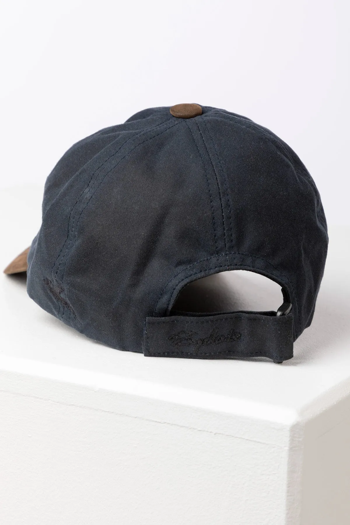 Men's Wax Baseball Cap with Nubuck Peak - Danby