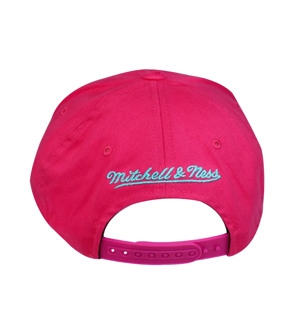 Mitchell & Ness Flexfit Hats - Pink