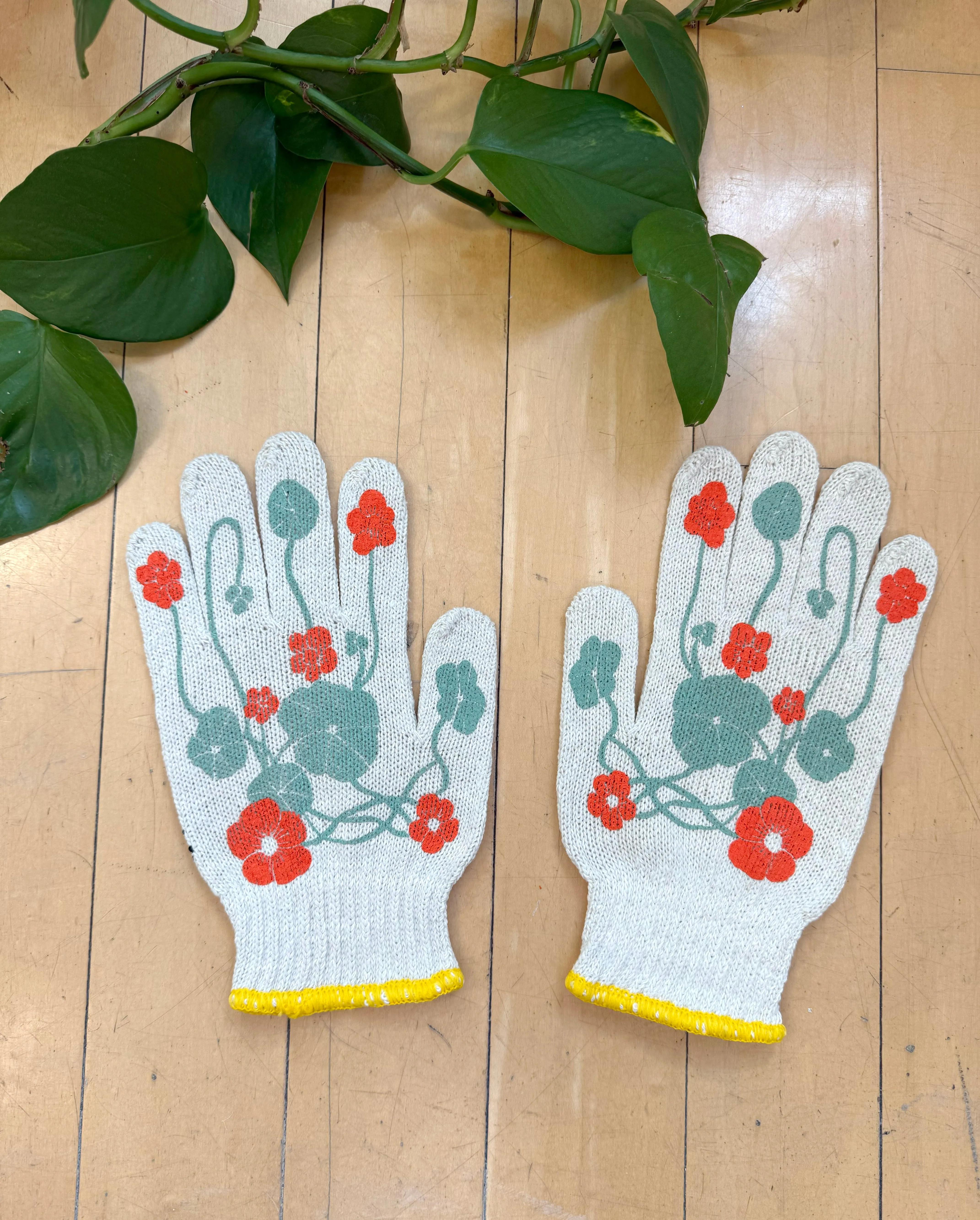 Nasturtiums Gardening Gloves